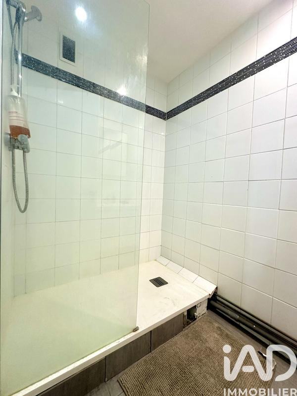 Appartement - 77 m² - 4 pièces