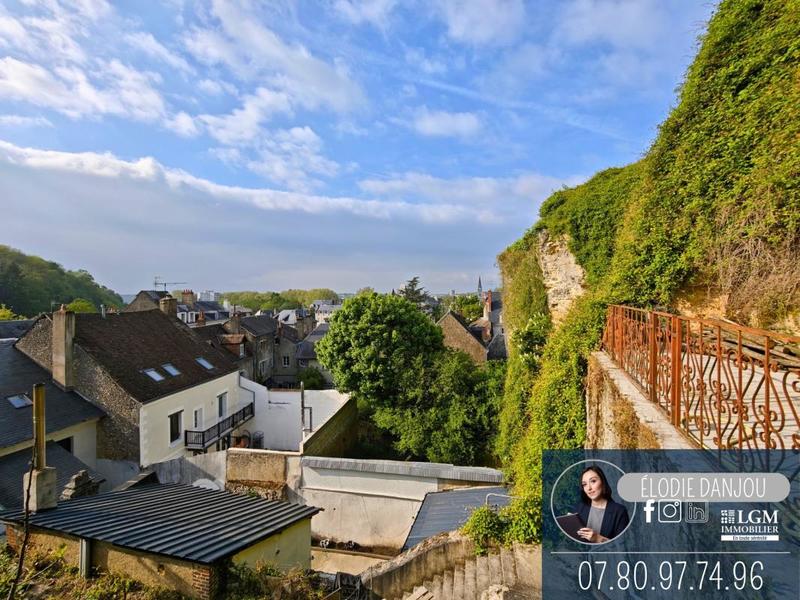 Maison - 215 m² - 7 pièces