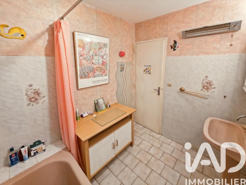 Maison - 98 m² - 5 pièces