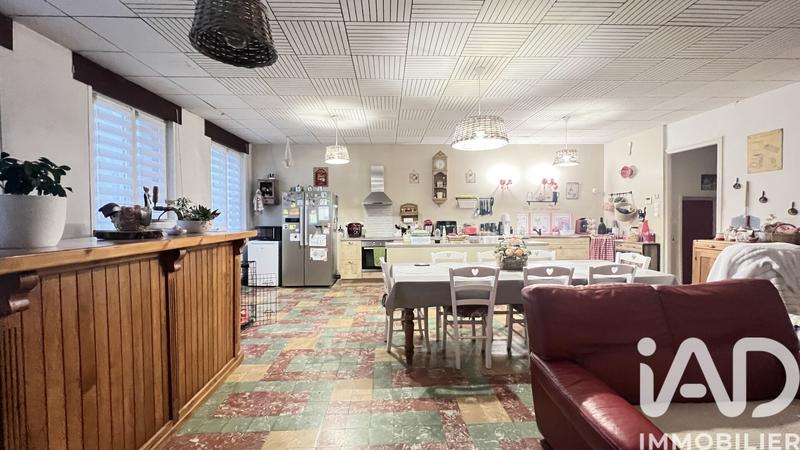 Maison de village - 318 m² - 7 pièces