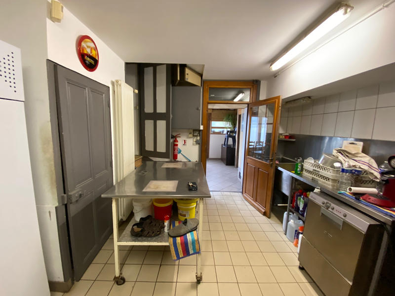 Local commercial - 124 m²