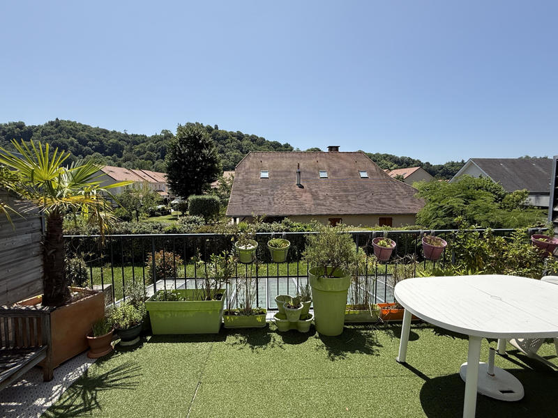 Appartement - 81 m² - 4 pièces