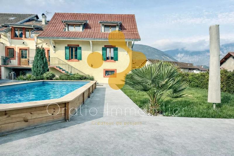 Maison de village - 207 m² - 8 pièces