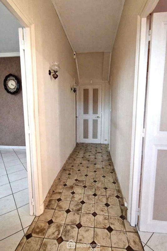 Maison - 106 m² - 5 pièces