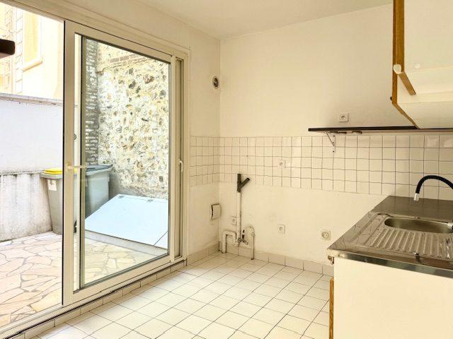 Maison - 90 m² - 6 pièces