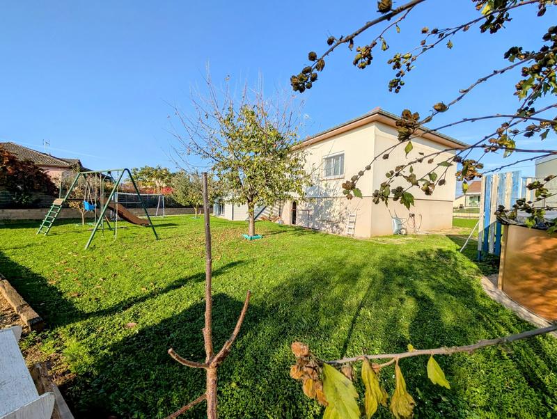 Maison - 146 m² - 6 pièces