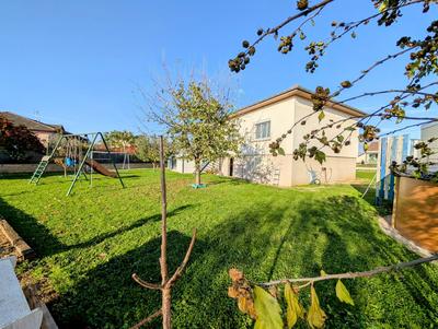 Maison - 146 m² - 6 pièces