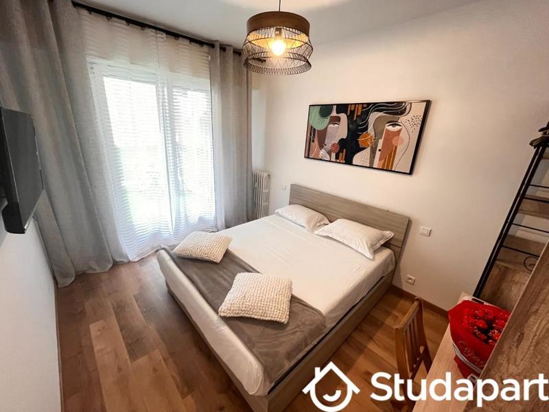 Chambre - 15 m² - 1 pièce