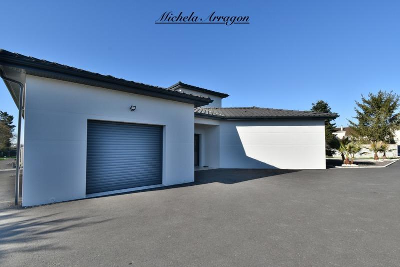 Maison - 177 m² - 6 pièces