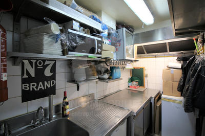 Fonds de commerce - Magasins - 69 m²