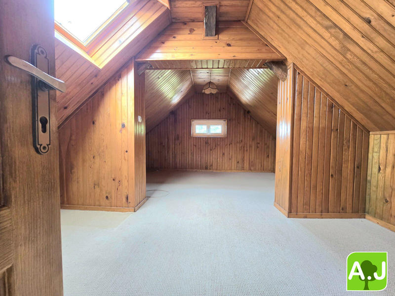 Maison - 139 m² - 5 pièces