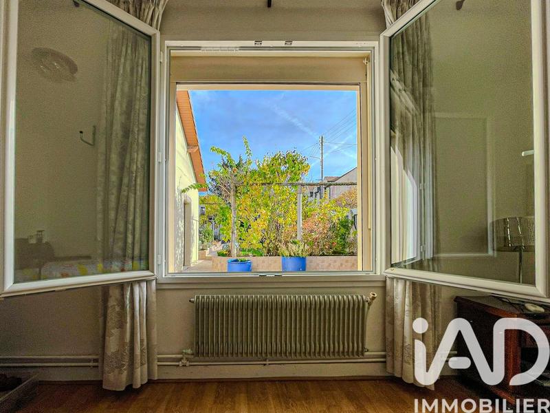 Maison - 121 m² - 6 pièces