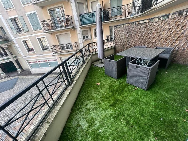 Appartement - 60 m² - 2 pièces