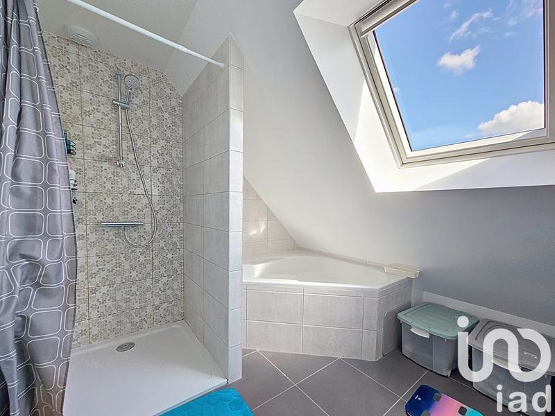 Maison - 143 m² - 6 pièces