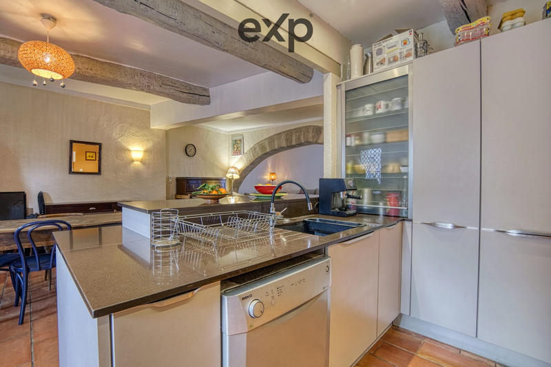 Maison - 140 m² - 7 pièces