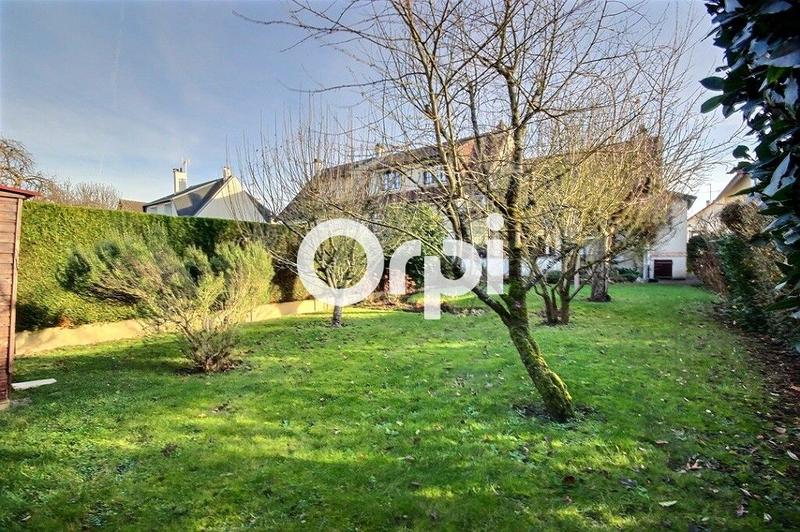 Maison - 93 m² - 4 pièces