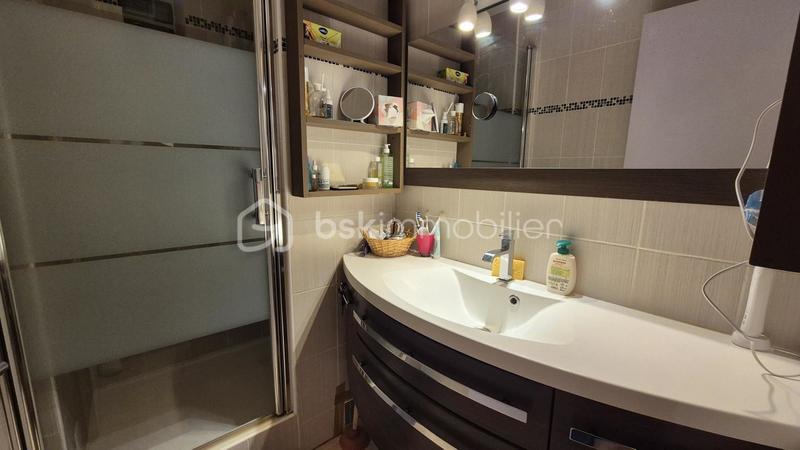 Appartement - 56 m² - 3 pièces