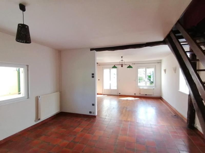 Maison - 105 m² - 6 pièces