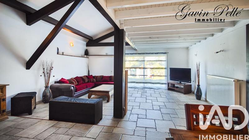 Maison - 170 m² - 5 pièces