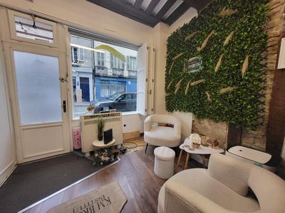 Fonds de commerce - 44 m²