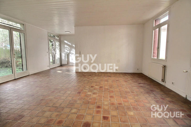 Maison - 102 m² - 5 pièces