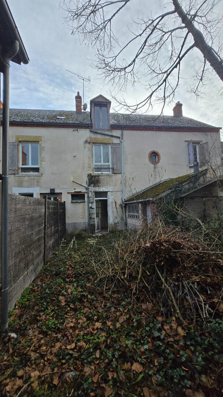 Maison - 90 m² - 4 pièces