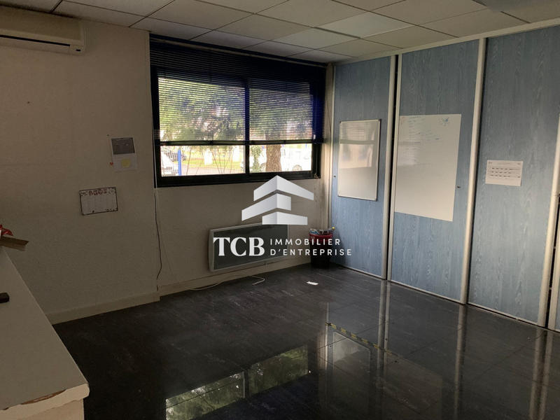 Bureau - 200 m²