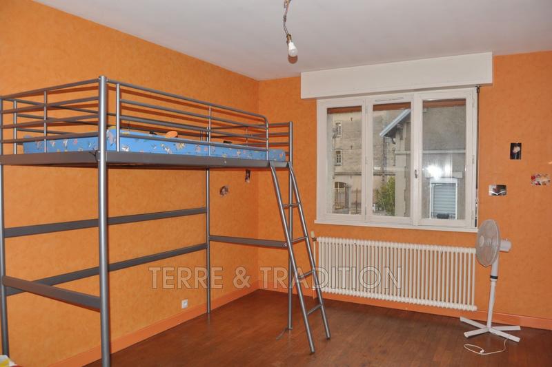 Maison - 200 m² - 10 pièces