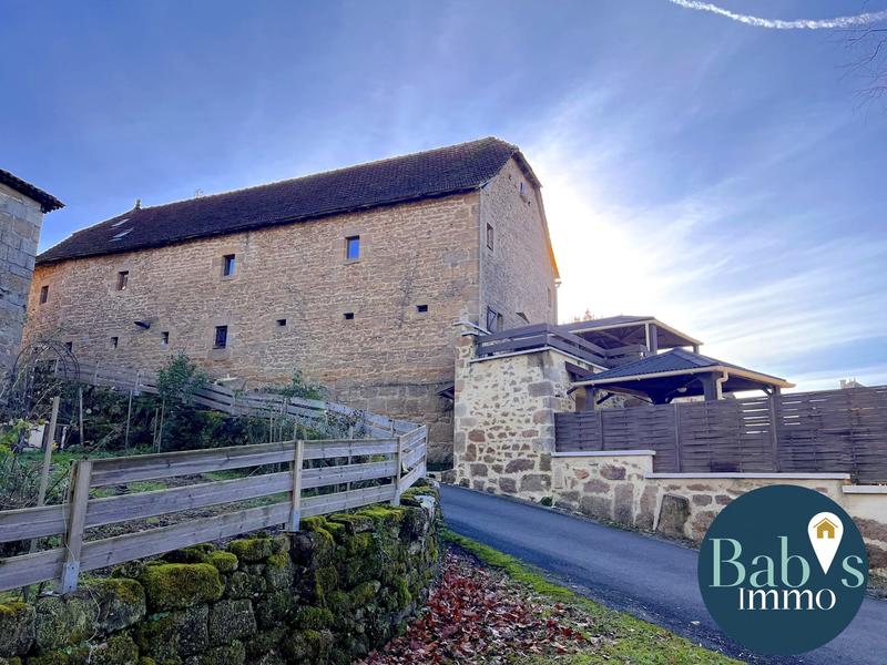 Maison - 135 m² - 6 pièces