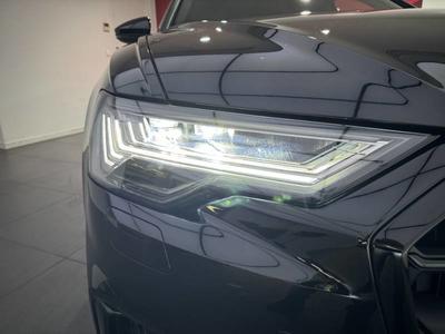 Audi A6 Avant 55 TFSIe 367 ch s tronic 7 Quattro Competition