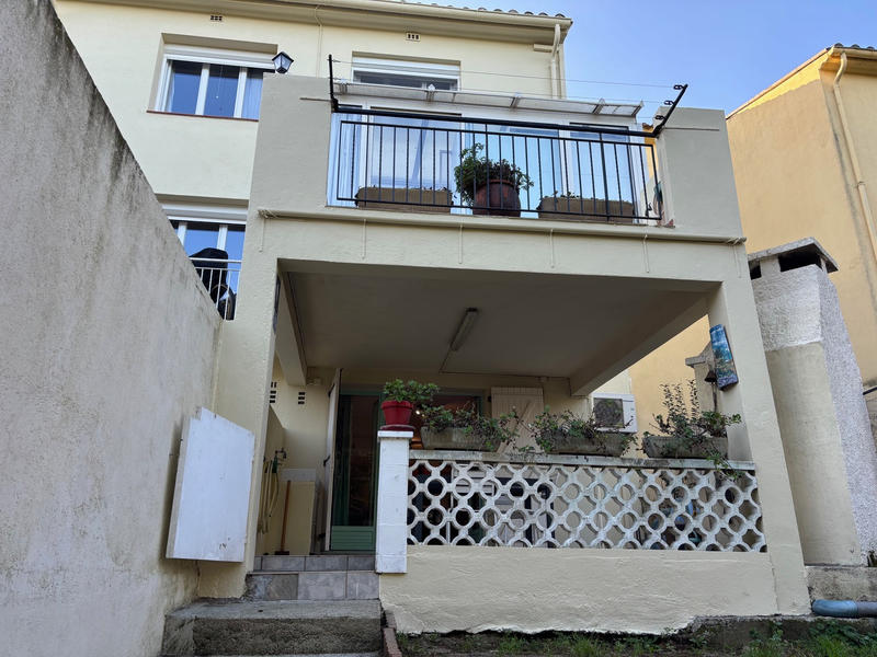 Maison - 95 m² - 5 pièces