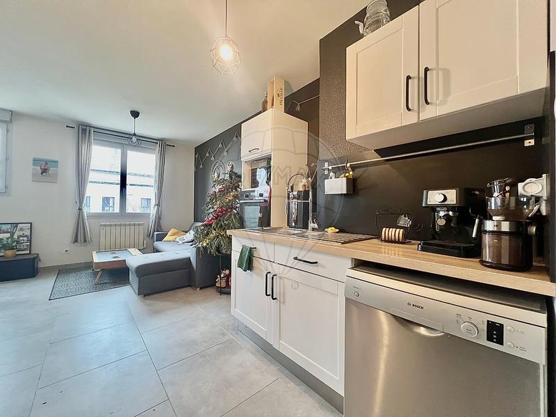 Appartement - 49 m² - 2 pièces