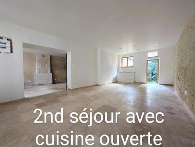 Maison - 160 m² - 9 pièces