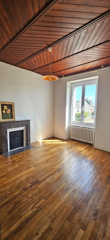 Maison - 145 m² - 9 pièces