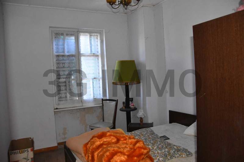 Maison - 240 m² - 12 pièces