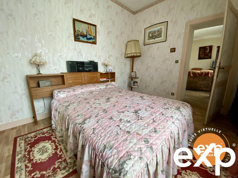 Maison traditionnelle - 114 m² - 6 pièces