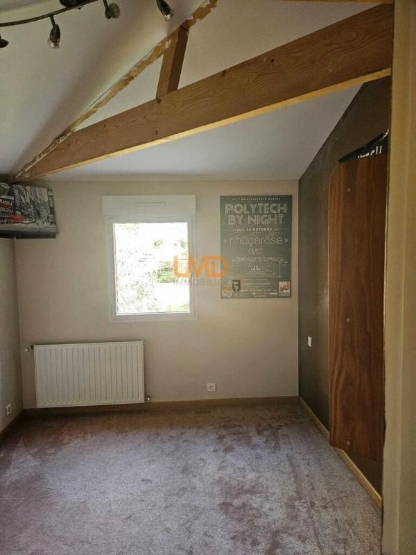 Maison - 179 m² - 8 pièces