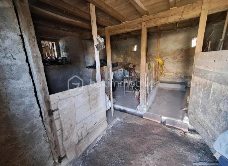 Grange - 150 m² - 3 pièces