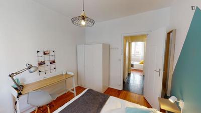 Chambre - 10 m² - 4 pièces