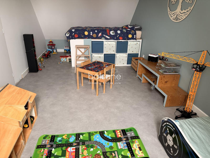 Maison - 125 m² - 6 pièces