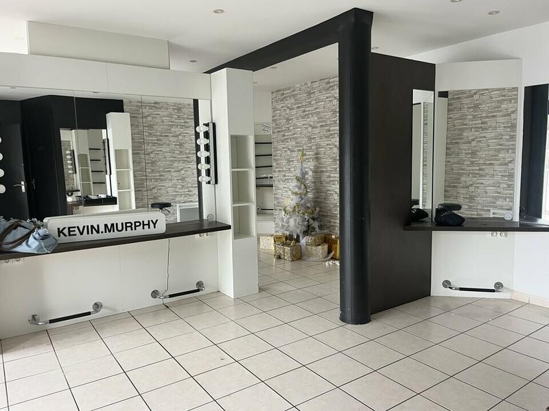 Local commercial - 54 m²