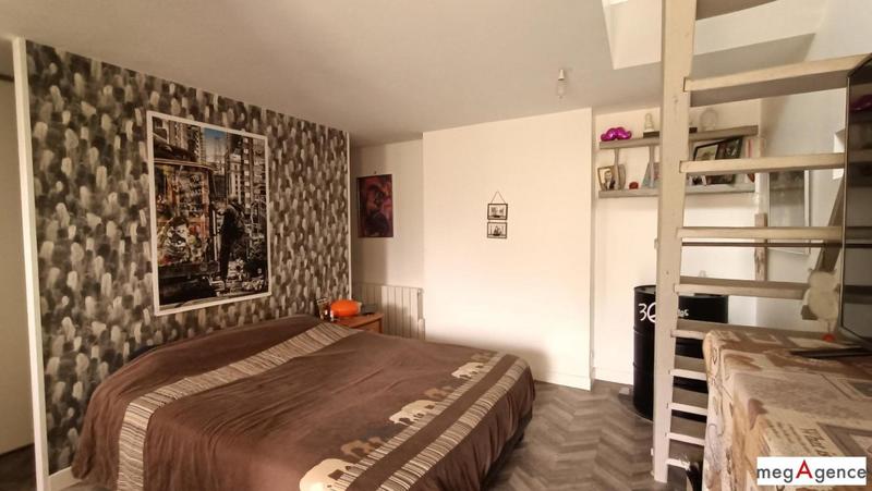 Maison en pierre - 140 m² - 5 pièces