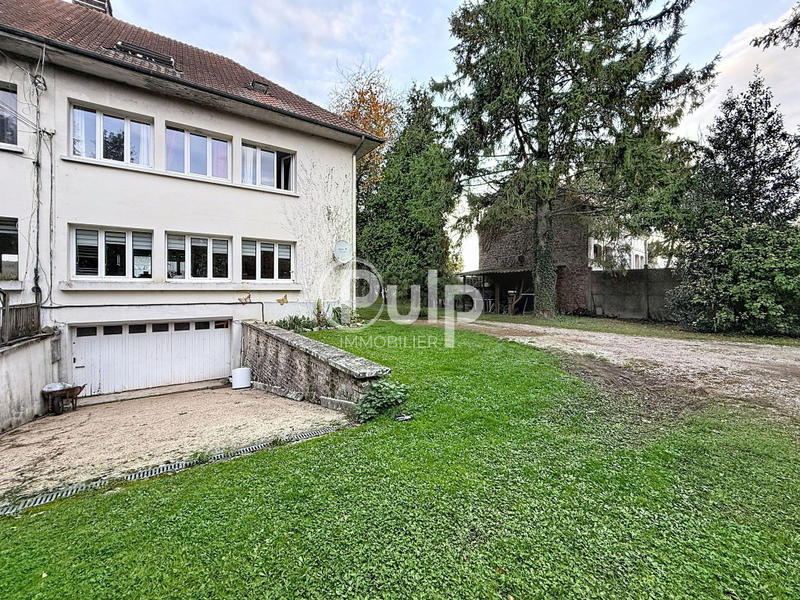 Maison - 135 m² - 8 pièces