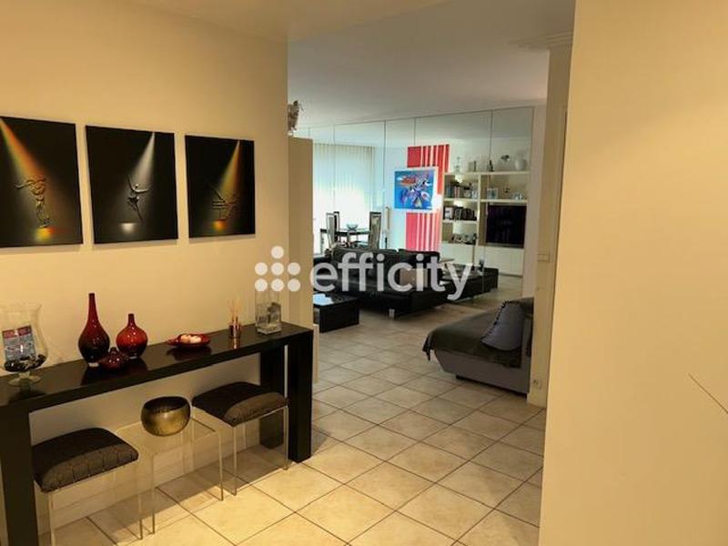 Appartement - 96 m² - 4 pièces