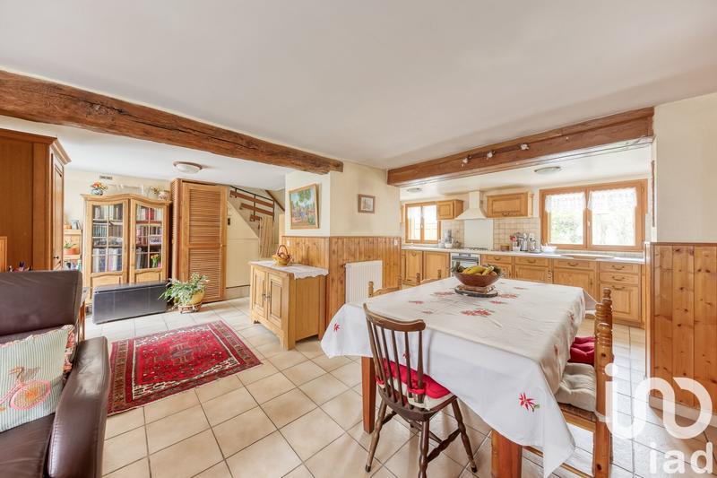 Maison - 142 m² - 6 pièces