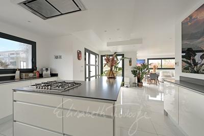 Maison - 118 m² - 5 pièces