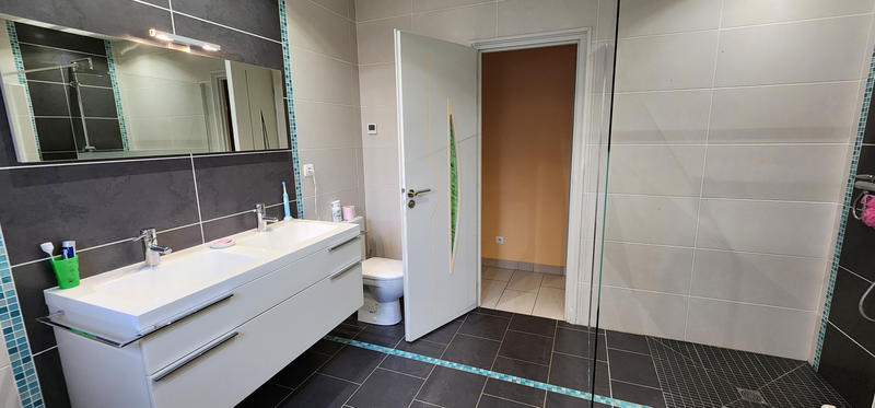 Villa - 206 m² - 7 pièces