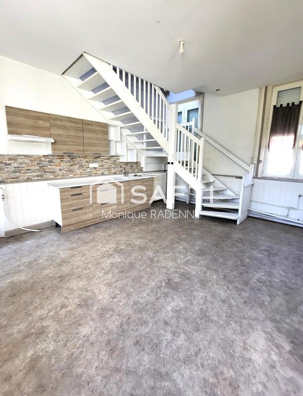 Maison - 267 m² - 12 pièces