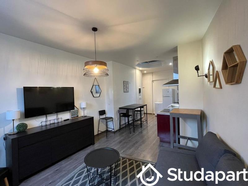 Chambre - 12 m² - 1 pièce