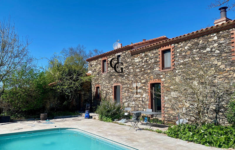 Maison ancienne - 315 m² - 9 pièces